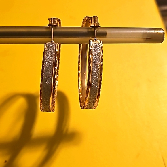 Gold-Plated Sparkling Hoop Earrings (Pierce Post). - Picture 1 of 4